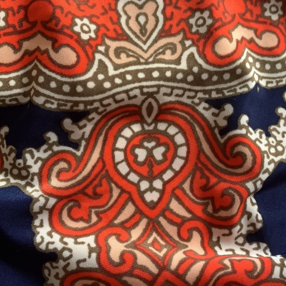 NWT TACERA Woman’s Medallion Orange Navy Blue Dress Sheer Winged Sleeves 2X - Picture 15 of 15